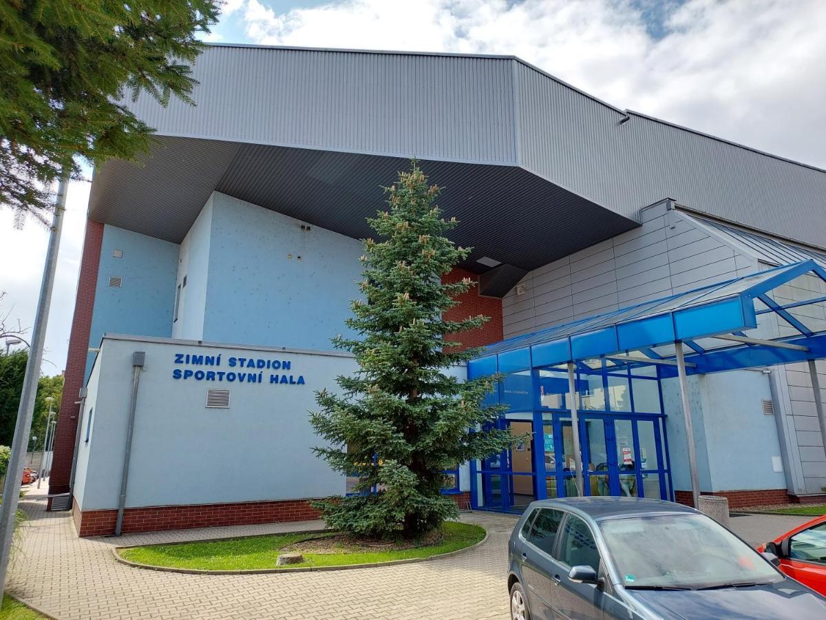 Litoměřice Ubytovna Zimni Stadion מראה חיצוני תמונה